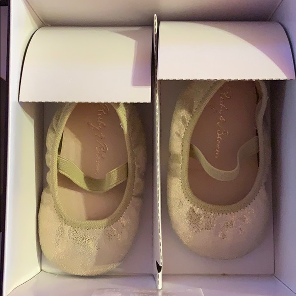 RUBY & BLOOM - Picture 3 of 5